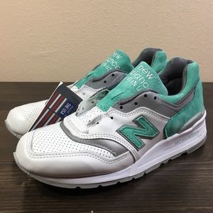 new balance 997 mint green